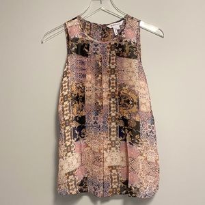 BCBGeneration Patterned Tank